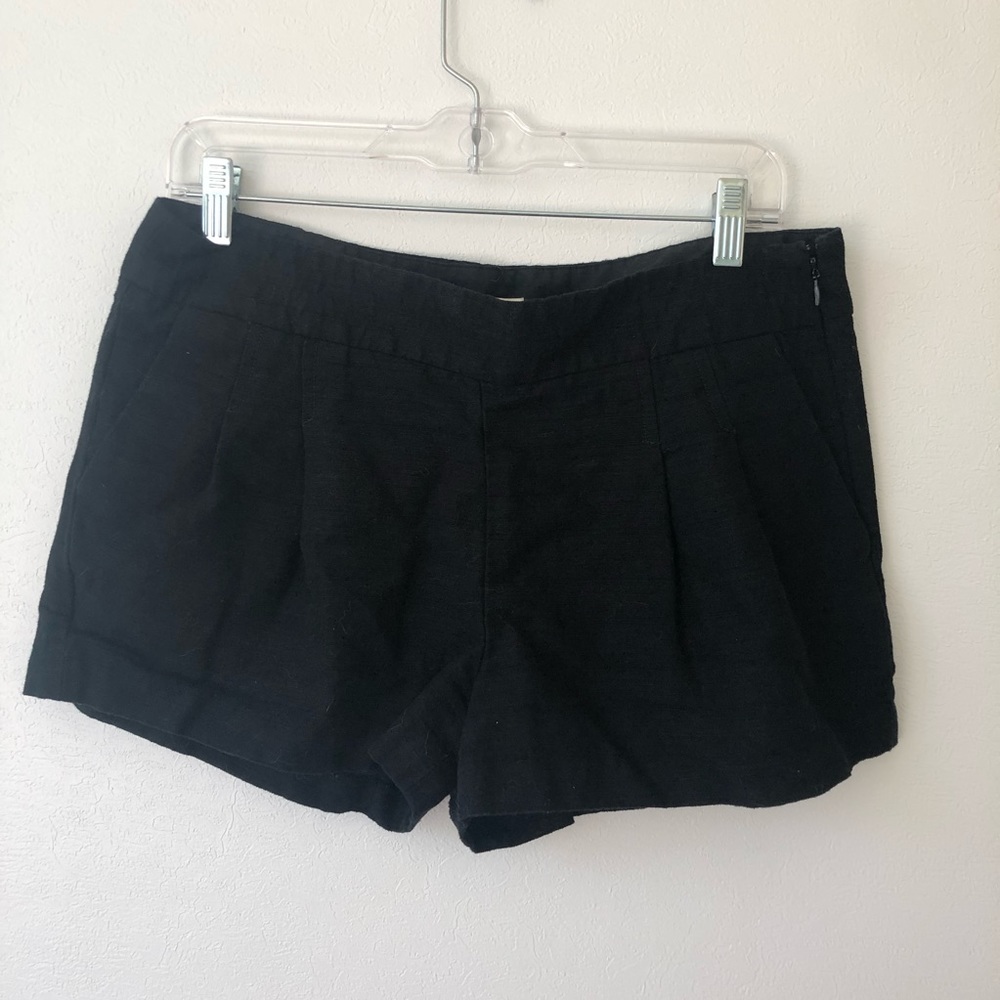 JCREW BLACK PLEATED SHORTS